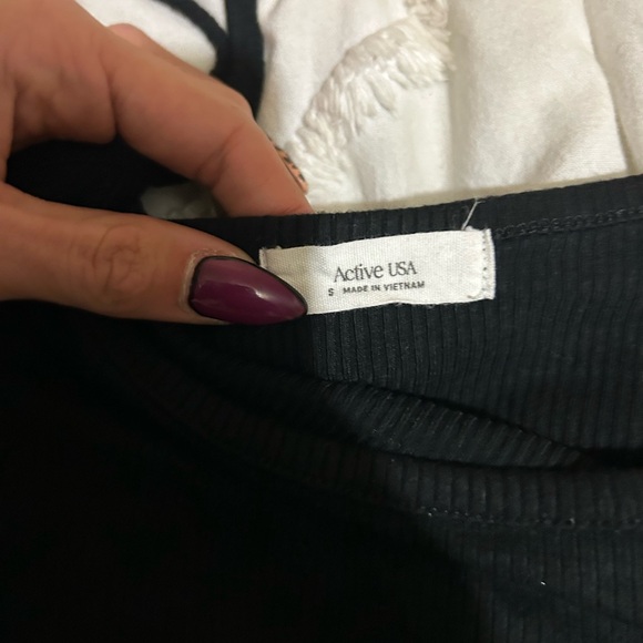 Black side ties tank size small - Picture 2 of 2